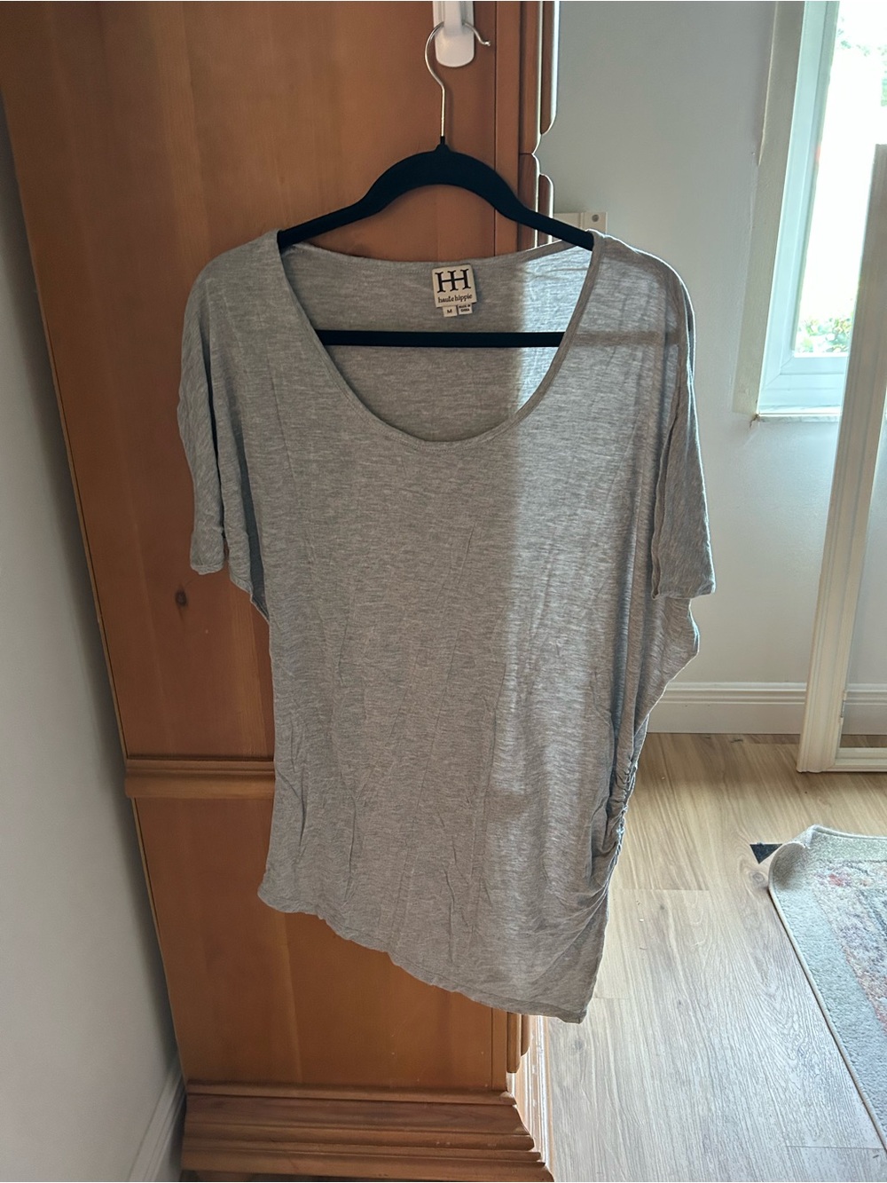 Haute Hippie Light Gray Scoop Neck Short Sleeve Cinched Tee